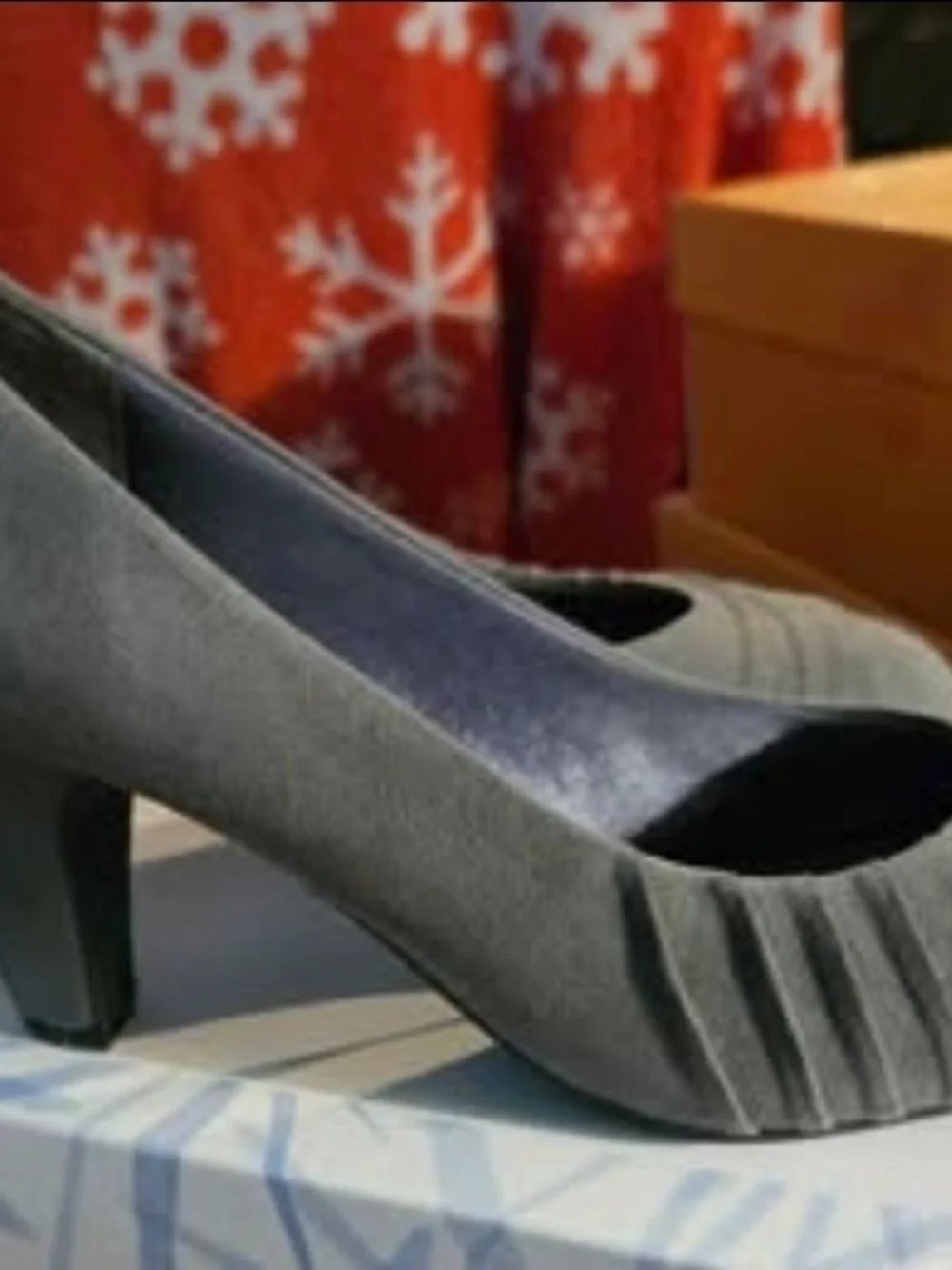 Abella Gray Suede Pleated Mid Heel Pump